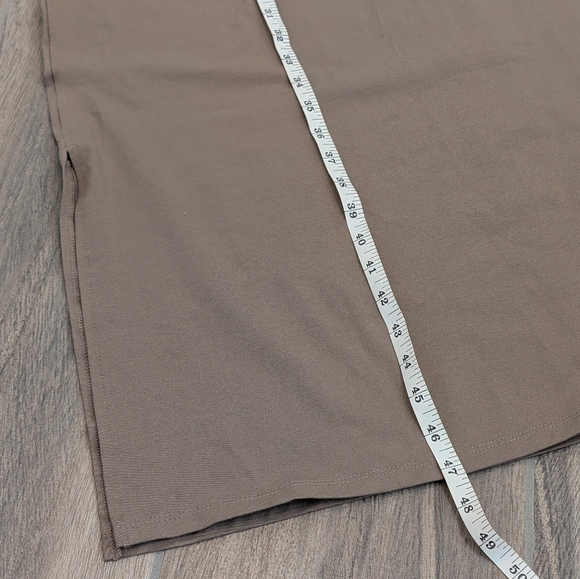 Athleta Sleeveless Tan Midi Dress - Picture 7 of 8